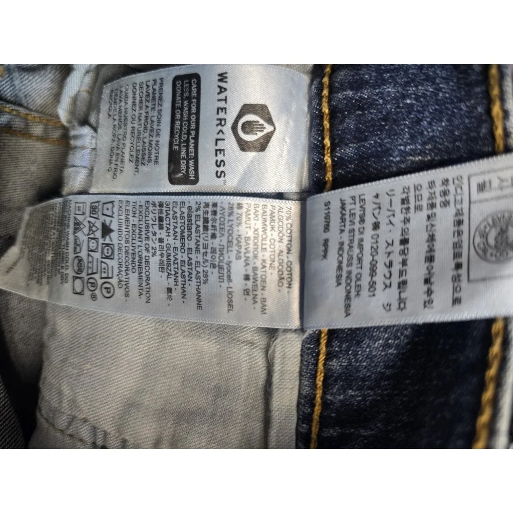 Levis 514 Jeans Mens Size 31x32 Straight Leg Distressed Blue Denim